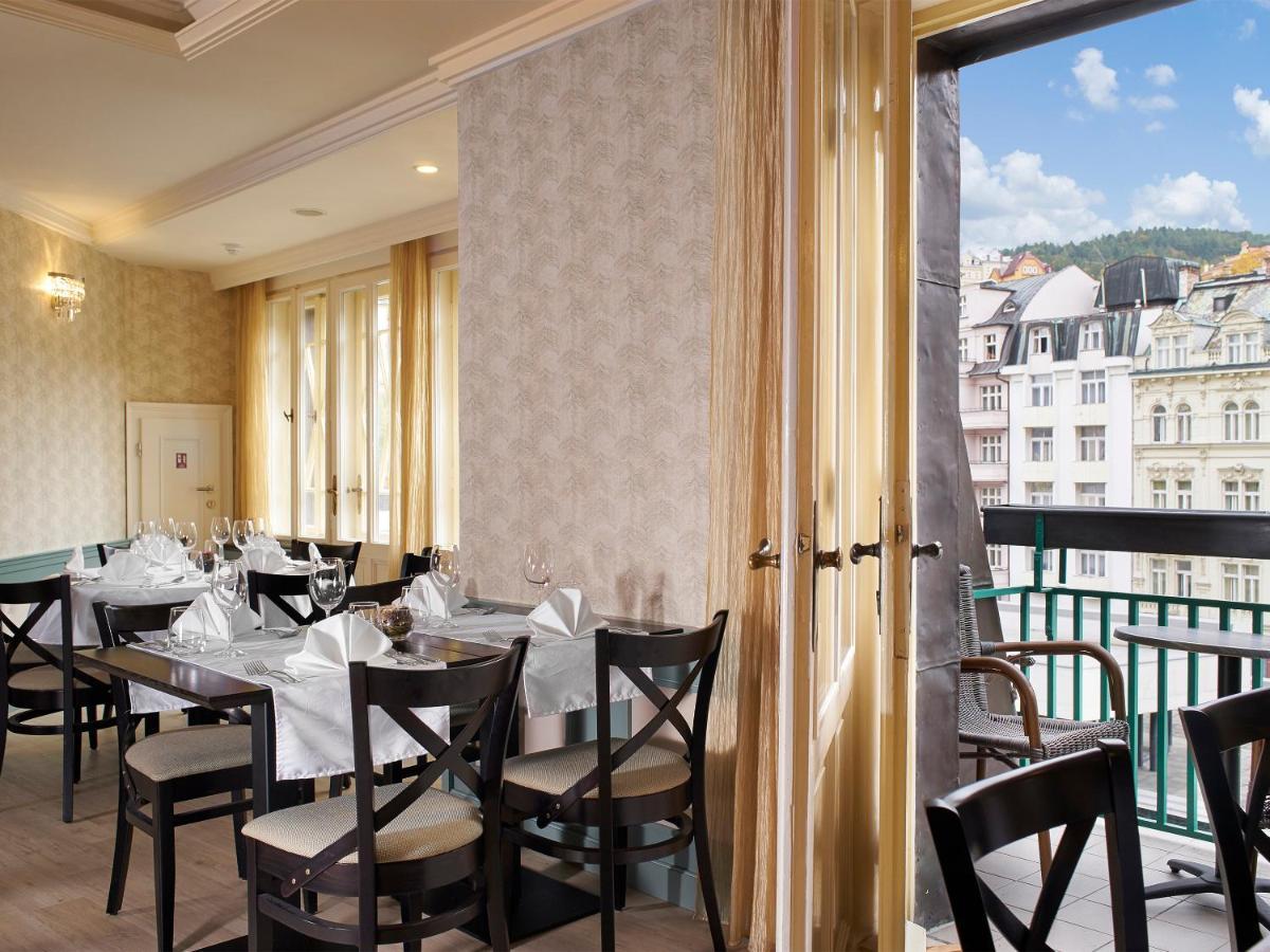 Ea Hotel Elefant Karlsbad Exteriör bild