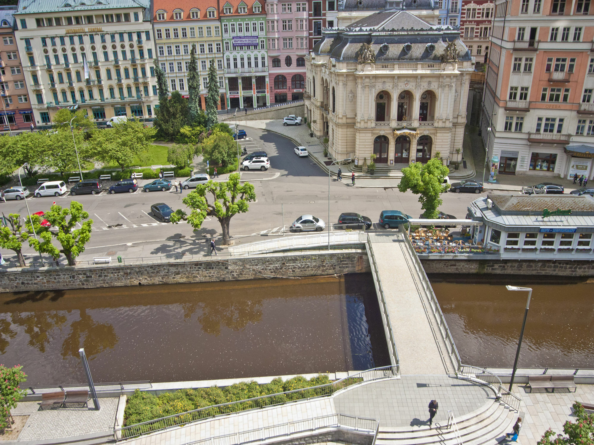Ea Hotel Elefant Karlsbad Exteriör bild